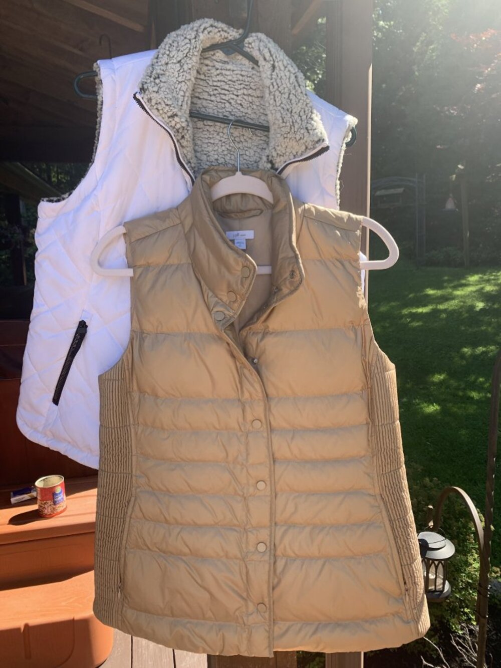 Bundle of two vests. Jill Gold Small tall & black white reversible vest S - M